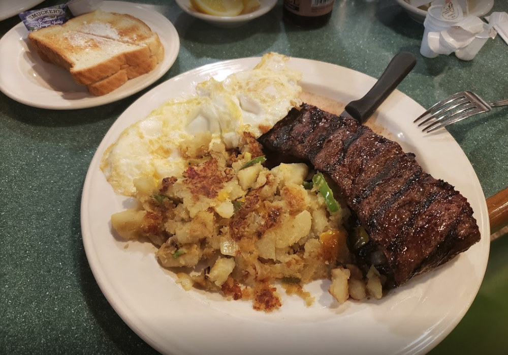 Gallery — Bridgeview Diner